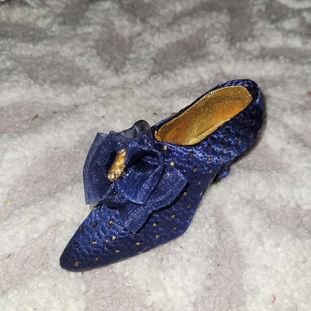 Fete Starry Night Collectible Mini Shoe, a miniature decorative pump